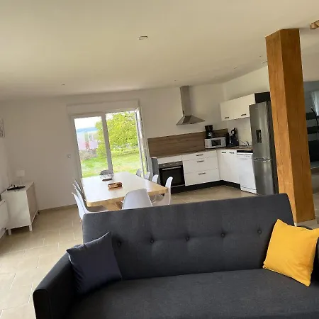 Prázdninový dům Maison Accueillante Avec Vue Sur La Montagne A *